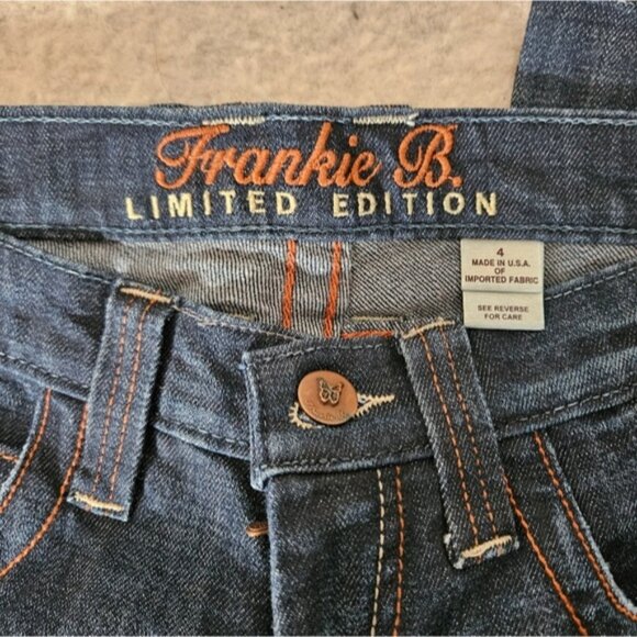 Frankie B Limited Edition Dark Wash Low Rise Bootcut Jeans Size 4 - Picture 4 of 9